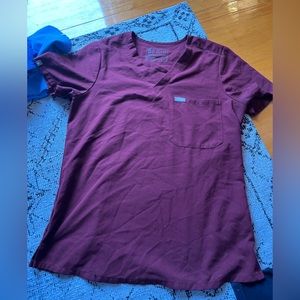 Catarina™ One-Pocket Scrub Top